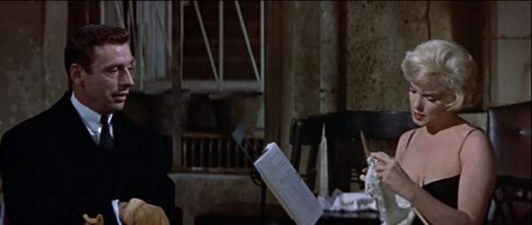 LEMMENLOUKKU-käsille-tekemistä