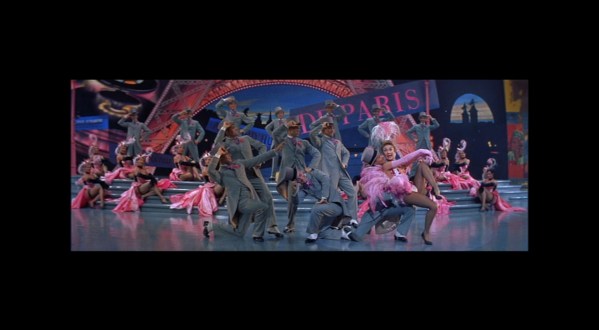 RYTMIÄ VERESSÄ kuvasuhde