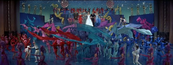 RYTMIÄ-VERESSÄ-puuroa