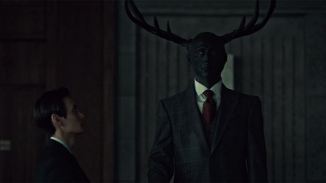 HANNIBAL-musta-hirvi